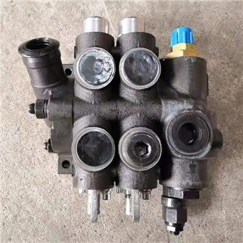 Smerni krmilni ventil viličar A20A7-30421